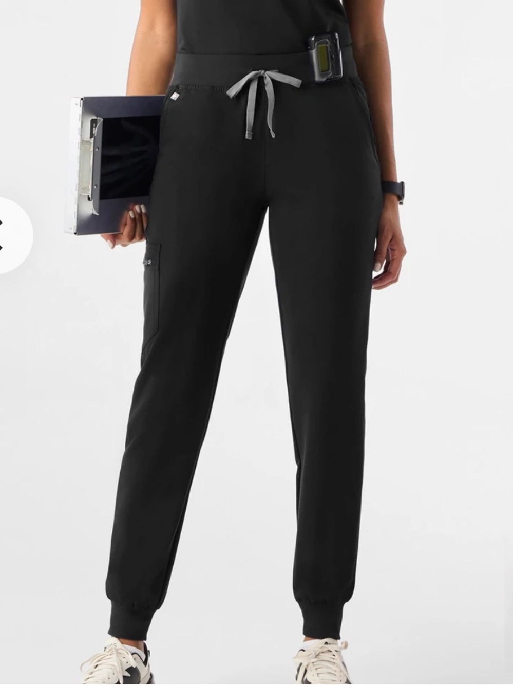 FIGS Zamora Jogger Scrub
